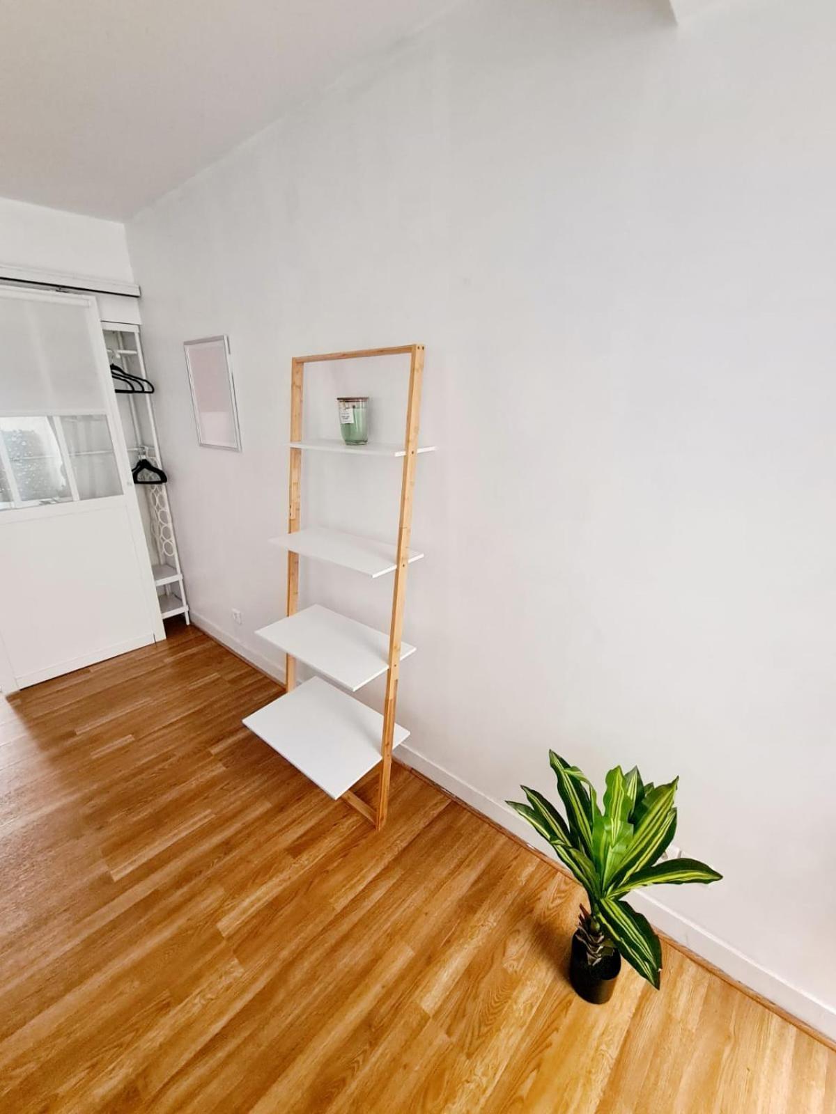 Appartement Avec Terrasse - Orleans - Quai De Loire Exterior foto